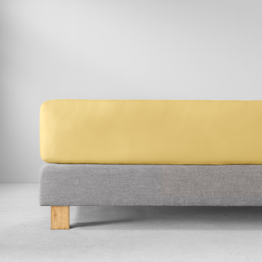 Простыня на резинке 150x200 Estella 705 quitte светло-желтая