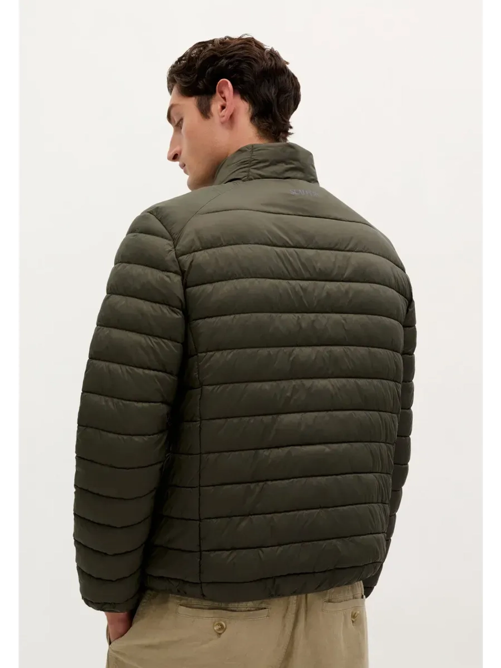 Куртка из нейлона