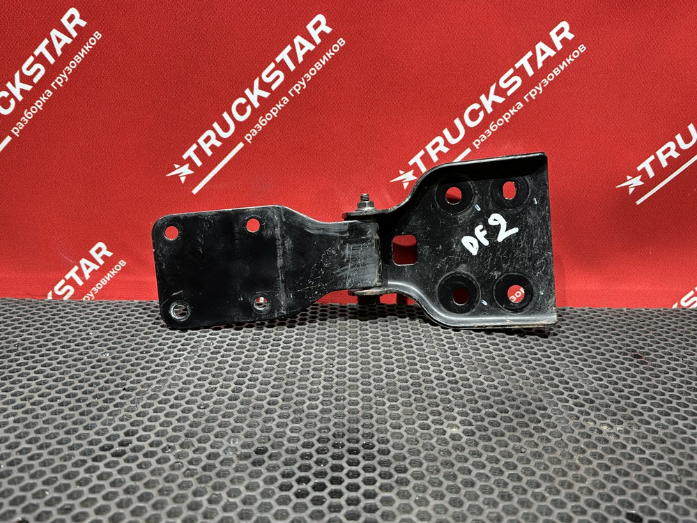 Кронштейн спойлера верхнего 2023г.