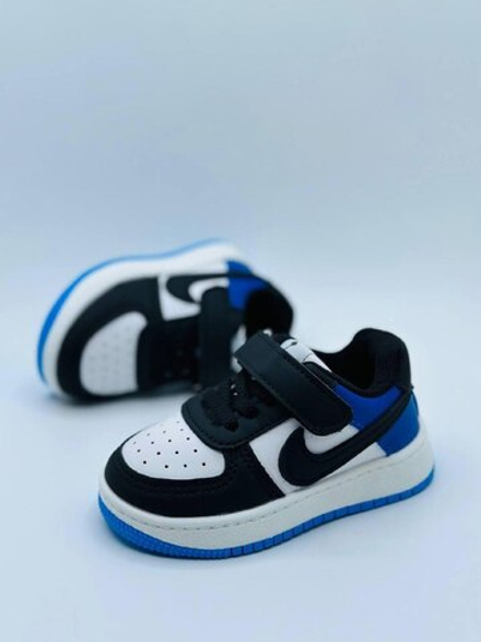 Детские кроссовки Nike Kids