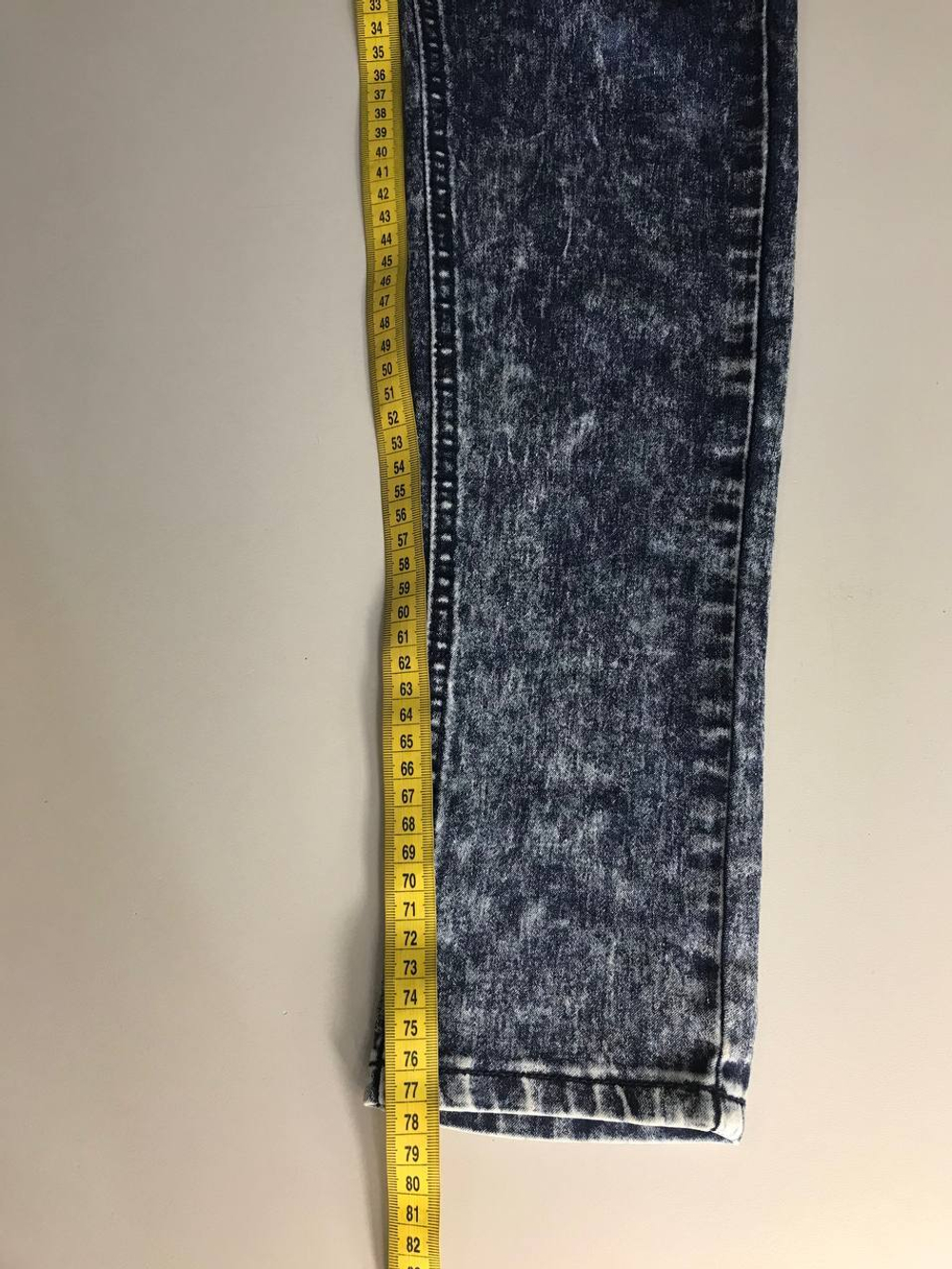 Джинсы Cosmic модные, маркировка 10, визуально на 44 размер