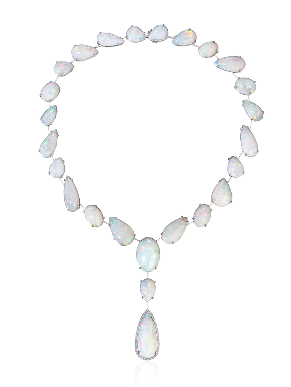 Колье с белыми опалами