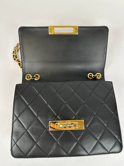 Сумка Chanel Black Quilted Lambskin Leather Golden Class Medium Flap