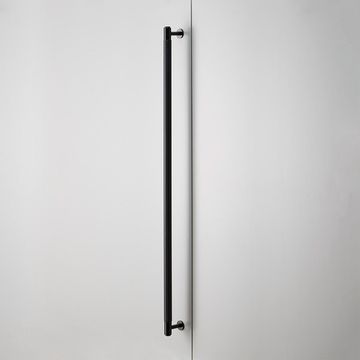 Ручка скоба Buster + Punch Closet Bar Black