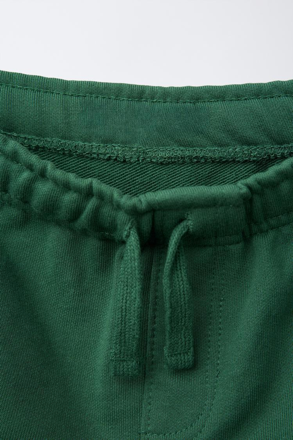 ZARA ШОРТЫ ИЗ МЯГКОЙ ТКАНИ С РЕЛЬЕФНОЙ НАДПИСЬЮ, ЗЕЛЕНЫЙ