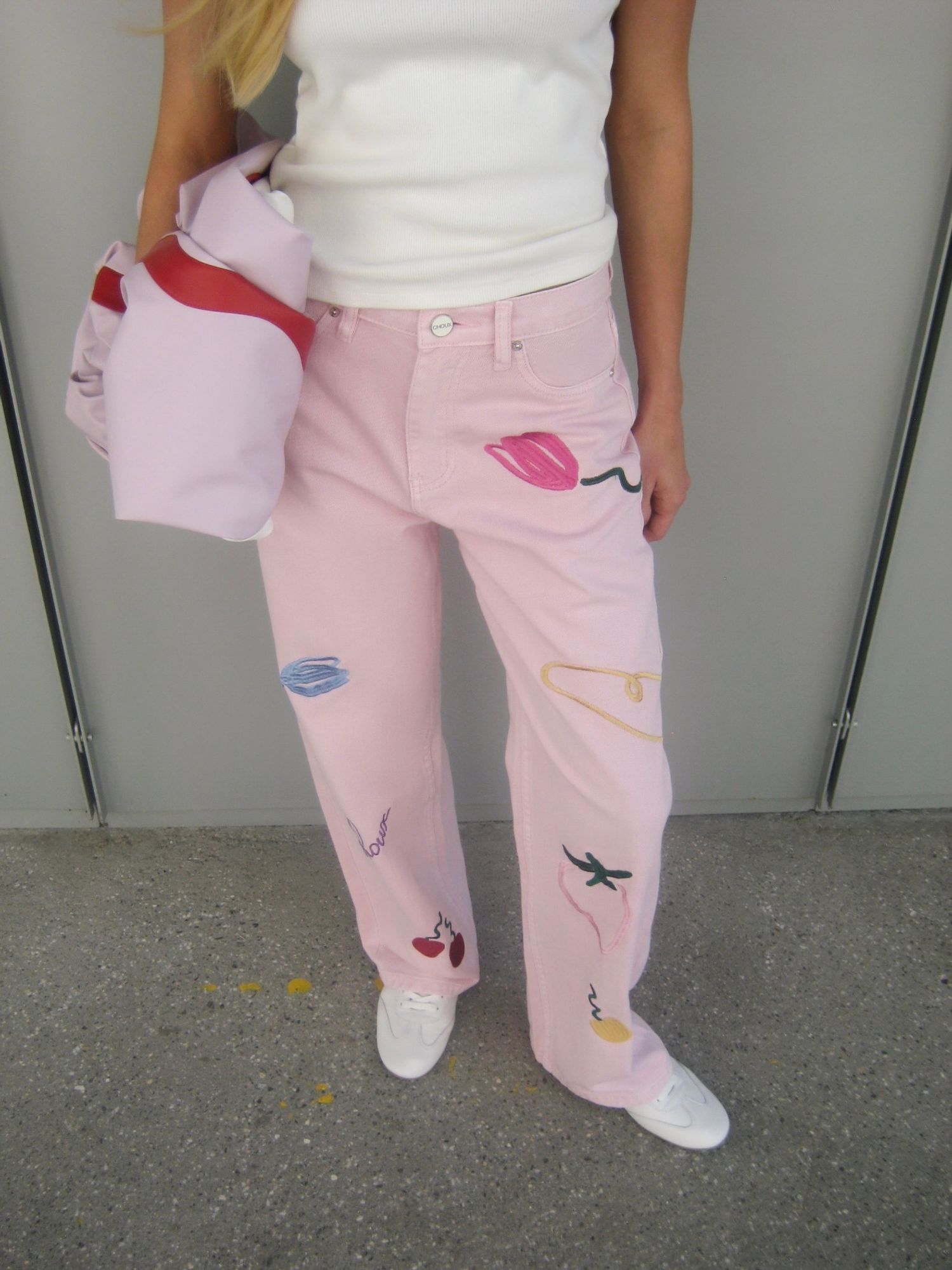 Джинсы с вышивкой (Brunch Basket), светло-розовые