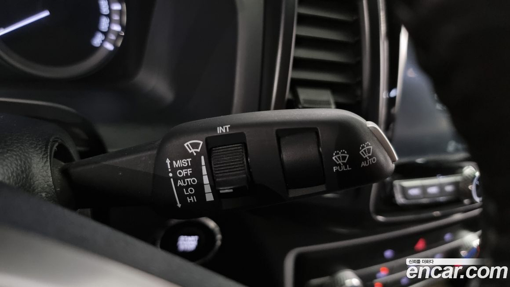 KG Mobility (Ssangyong) Rexton Sports KHAN Дизель 2.2 4WD (06.2020)