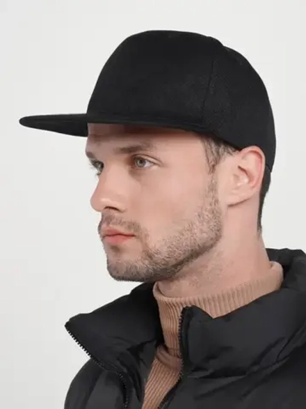 бейсболка с прямым козырьком