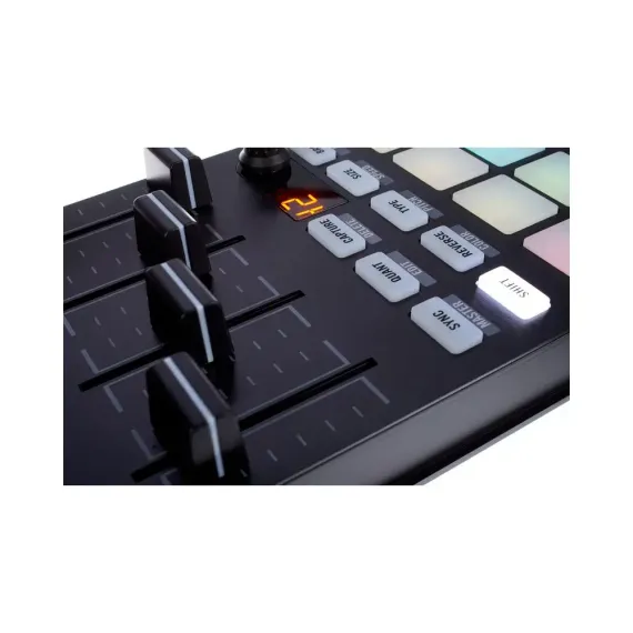 Native Instruments Traktor Kontrol F1