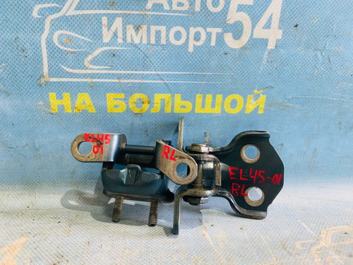 Петля двери задней левой TOYOTA CORSA 1993