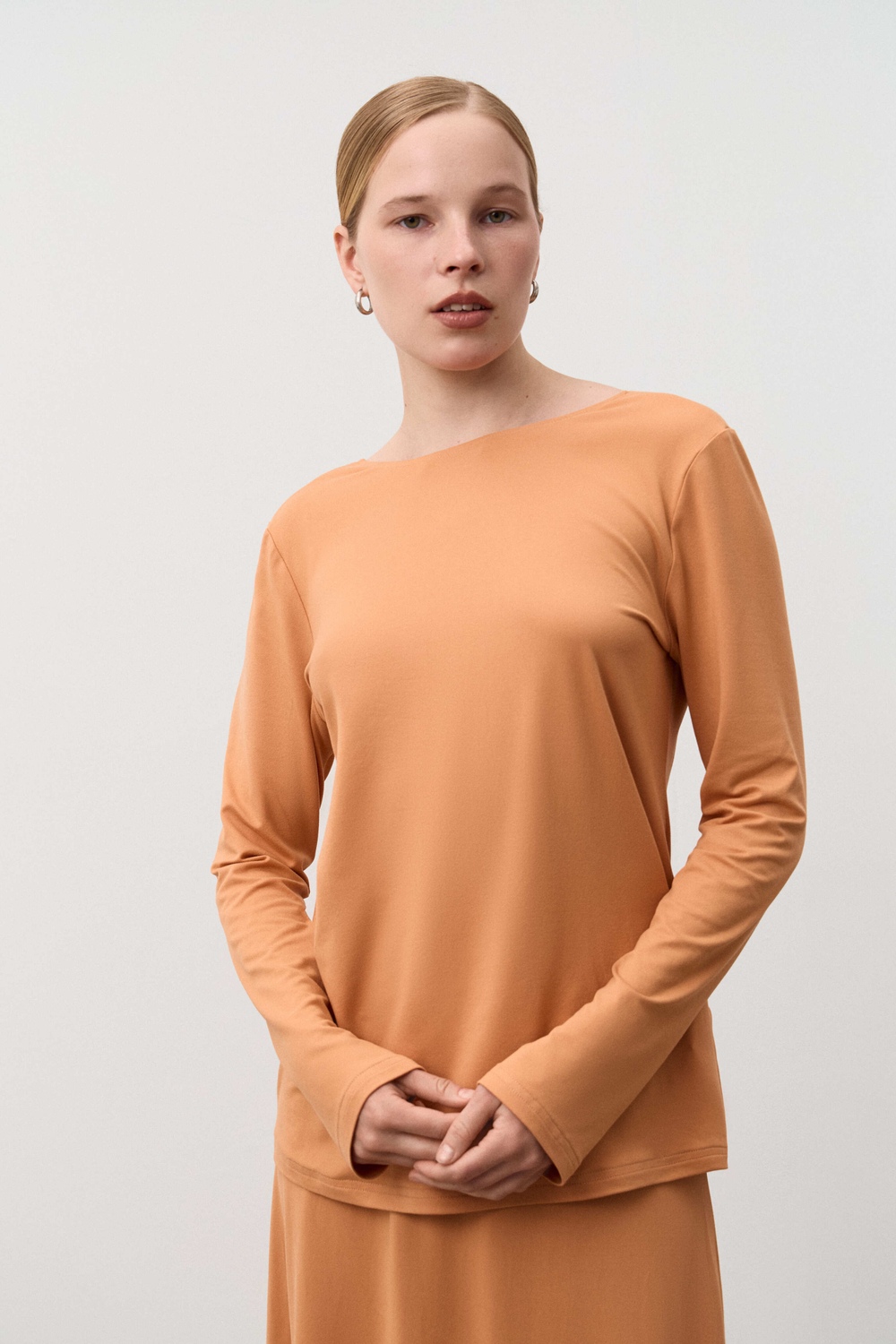 Лонгслив базовый