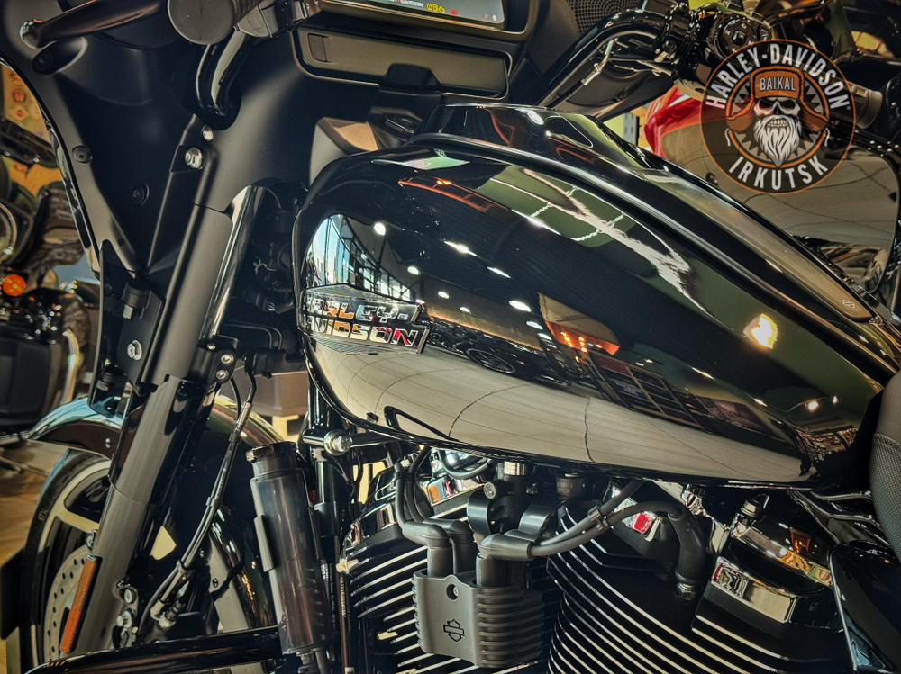 Новый мотоцикл Harley-Davidson® Street Glide®