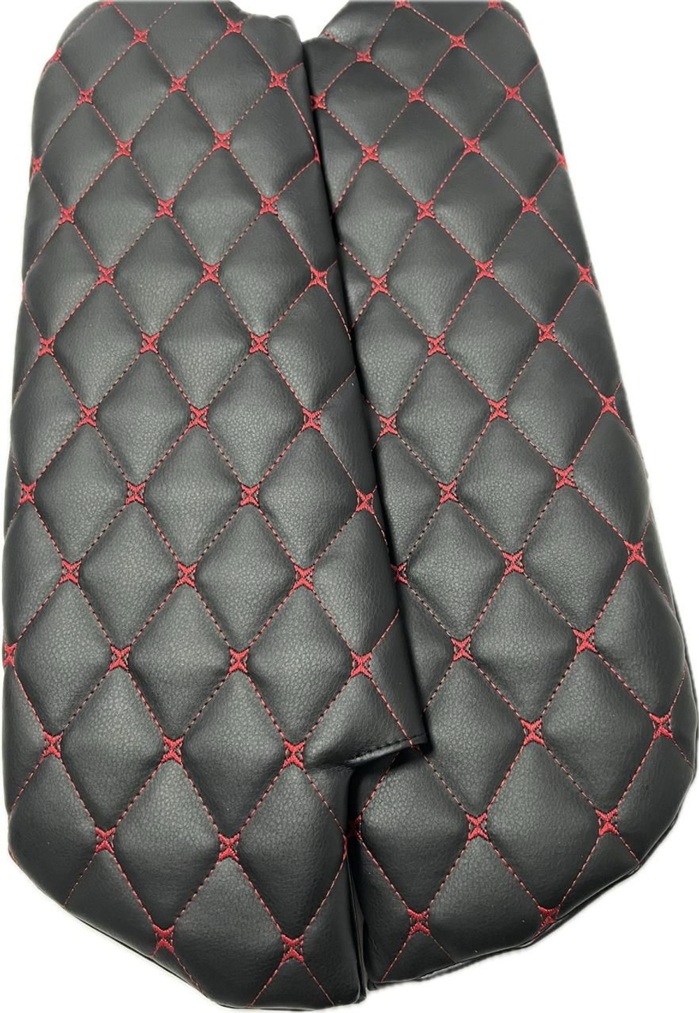 Чехлы на козырьки Волга 3110, 31105(красная нить Бабочка)