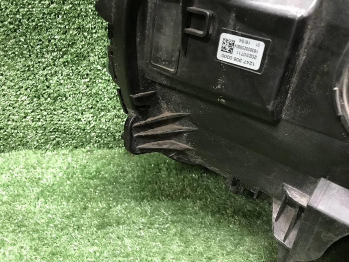 Фара правая Geely Monjaro (2021-н.в.) LED