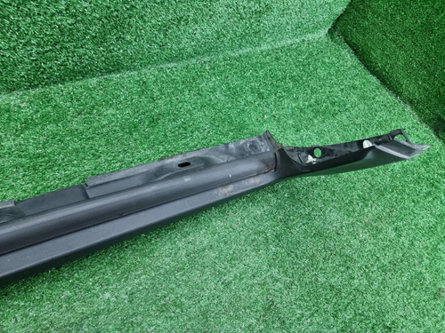 Накладка порога правая Volvo XC70 2 (2007-2016)