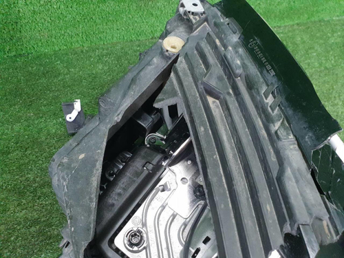 Битая Фара правая Mercedes GLC X253 (19-22) LED