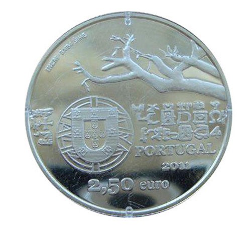 Португалия 2,5 евро 2011 Исследователи путешественники Эрменеджильду Капеллу и Роберто Ивенс СЕРЕБРО