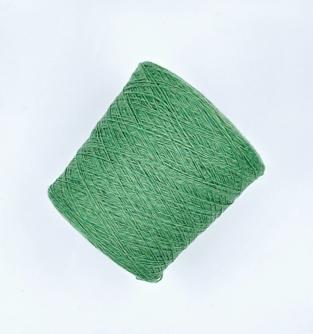 Beneton Шетланд 100% 450 м в 100 г, чаща