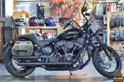 Harley-Davidson Street Bob, 2020