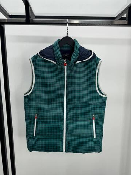 Безрукавка Kiton