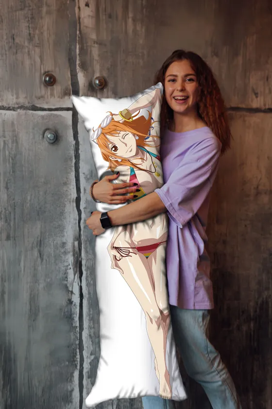 Дакимакура Нами