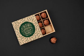 Упаковка для 9 шоколадных конфет. Мечты