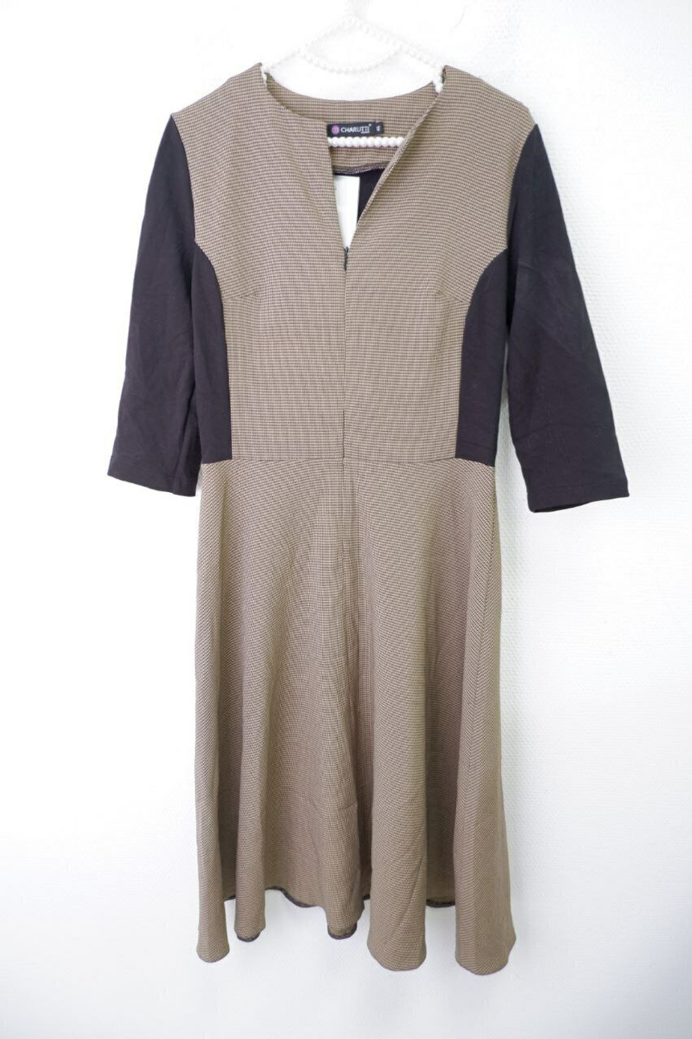 Платье Charutti комбинированное 46 размер