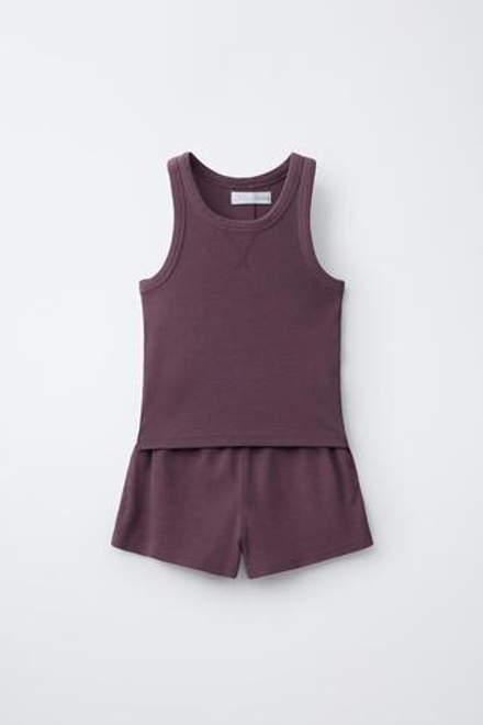 ZARA КОМПЛЕКТ ИЗ ФУТБОЛКИ-БОРЦОВКИ И ШОРТОВ В РУБЧИК С ЭФФЕКТОМ ПОТЕРТОСТИ, ПУРПУРНЫЙ