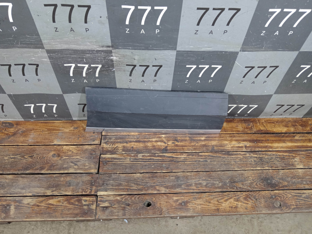 Накладка двери задней левой Volkswagen Tiguan 2 16-нв Б/У Оригинал 5NA854949AFRYP