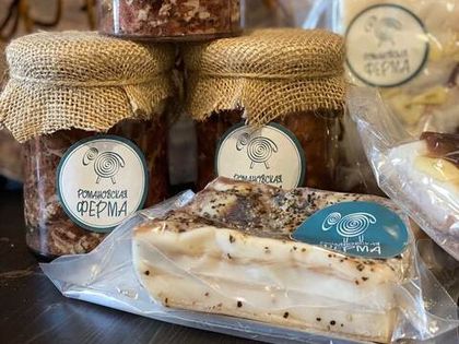 Перловая каша тушеная с говядиной и поджаркой из лука и моркови!