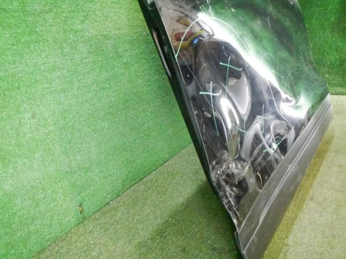 Дверь передняя левая VW Touareg 2 NF (2010-2018)