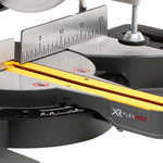 Аккумуляторная торцовочная пила DeWalt DCS777N (без акк, без з/у)