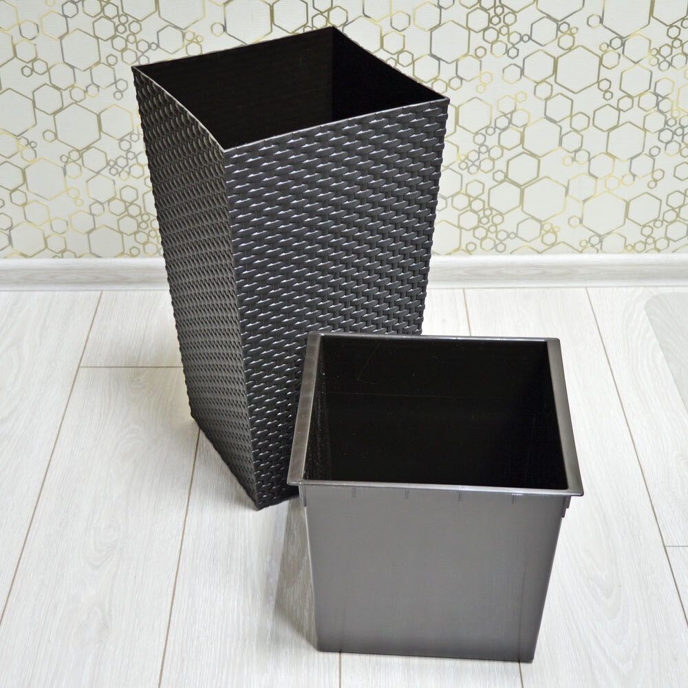 Кашпо напольное "Ротанг" 28,5*27*51,5см со вставкой (мокко)