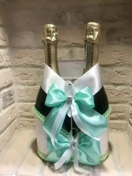 Украшение на шампанское