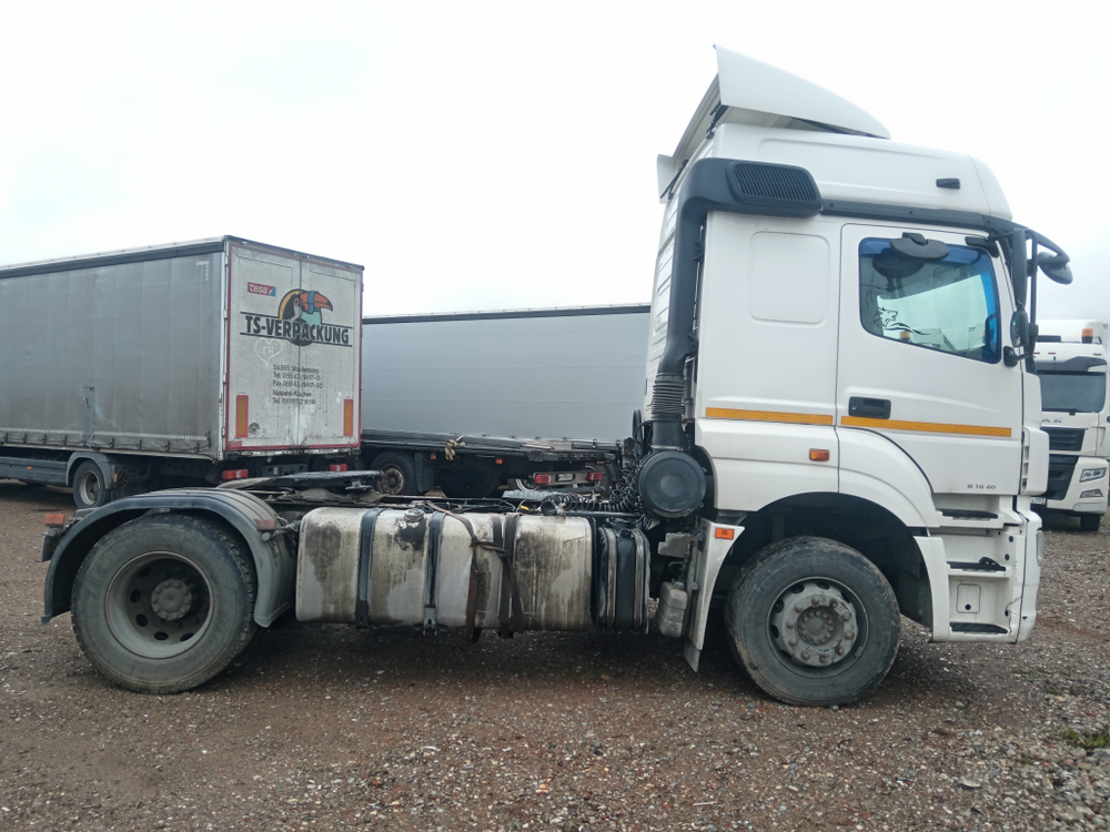 КамАЗ 5490 4x2 Седельный тягач 5490-036-87 (Дизельный, 12,0 л, 401 л.с., МТ)