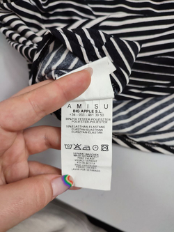 Топ Amisu интересный 46 размер