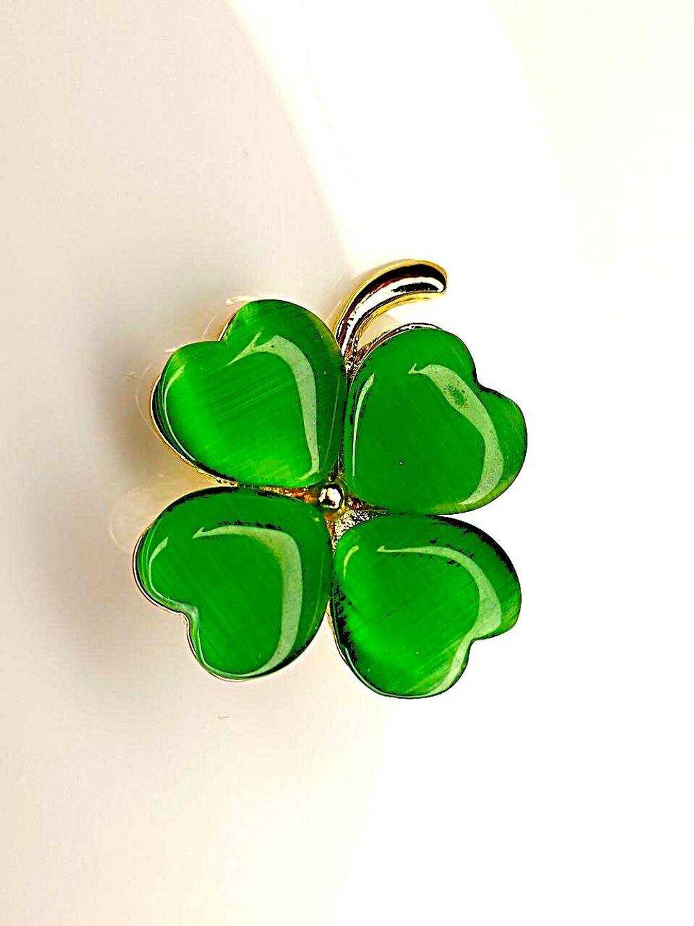 Брошка "Большой четырехлистный клевер". Символ удачи.
