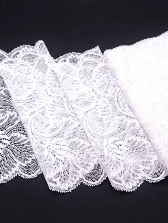03-248 Кружево эластичное 19 см, белый 001