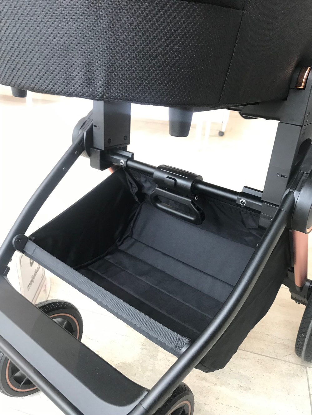 Коляска детская Peppy Monaco 2 в 1 GP Rose Black (черный), рама черн-золотая, шлифованный алюминий