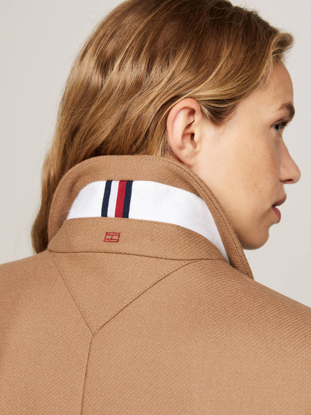 Хлопковое пальто Tommy Hilfiger - коричневый(WW0WW42738)