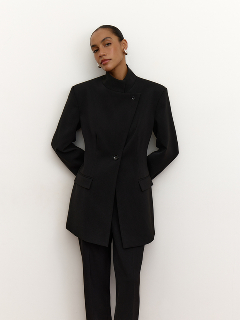 Жакет удлиненный приталенного силуэта