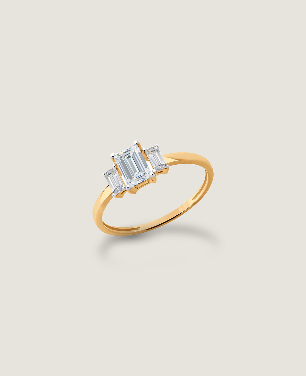 Кольцо из золота с фианитами, 019591