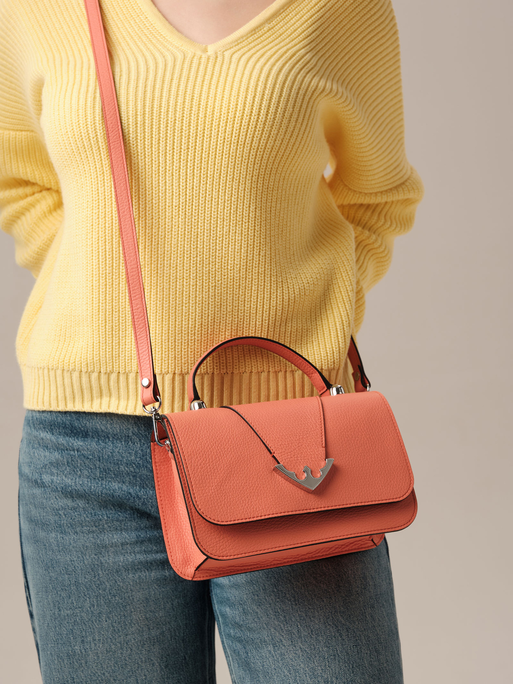 Кожаная сумка Deboro 30418 коралловый