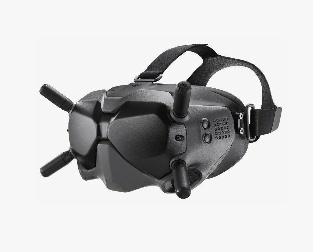 Очки DJI FPV Goggles V2 б/у в идеальном состоянии, без оригинальной коробки.