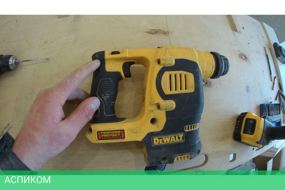 Перфоратор DeWalt DCH253M2-QW кейс