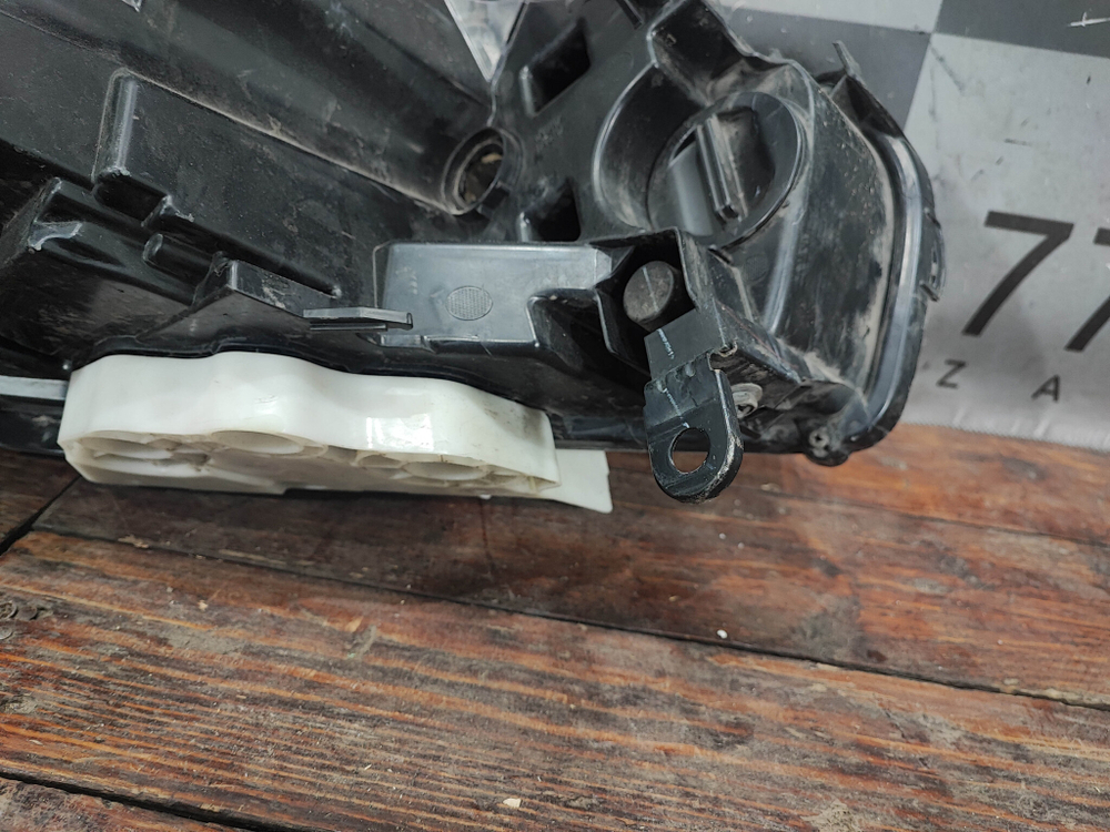 Фара левая LED Nissan Murano 3 (Z52) 14-22 Б/У Оригинал 260605BC5A