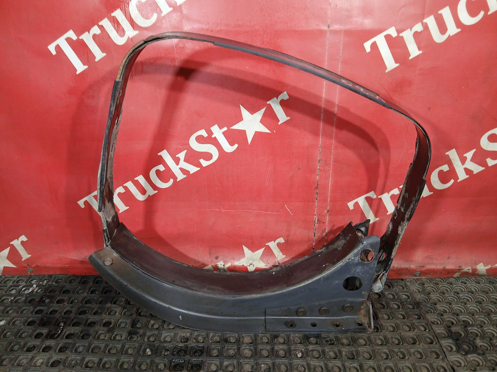 Кронштейн топливного бака