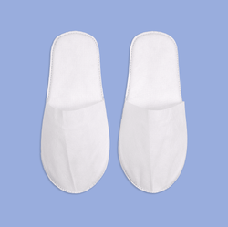 Тапки спанбонд, закрытый мыс (100 пар), одноразовые, белые, с накатом и подошвой 5 мм