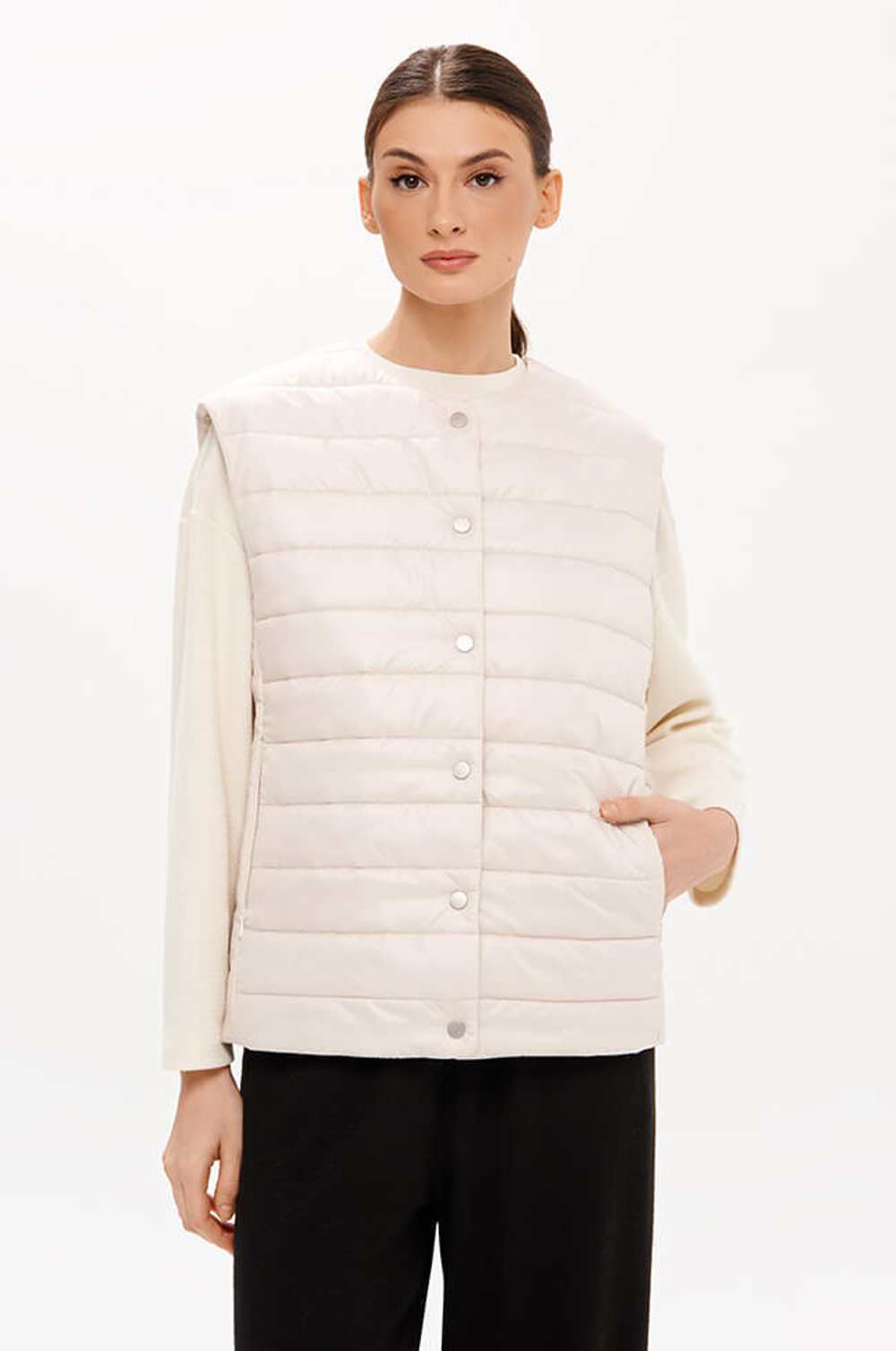 0117 Жилет женский (кремовый)