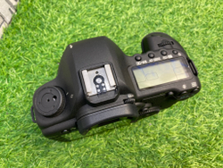 Canon EOS 5D Mark II (21.600 кадров)